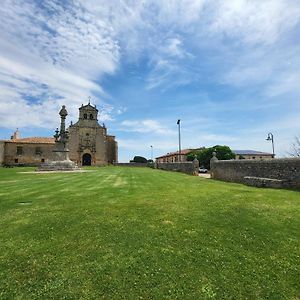 Hotel Leonor Mirón